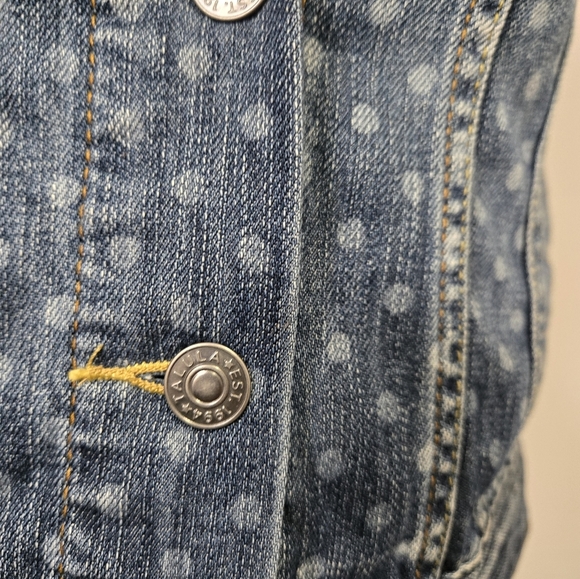 TALULA ARITZIA Blue Denim Button Up Vest With Faded Polka Dots. Size Small - Picture 4 of 16
